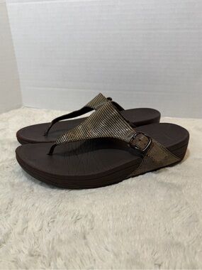 Fitflop The Skinny brown & tan lizard print leather thong sandal size 8